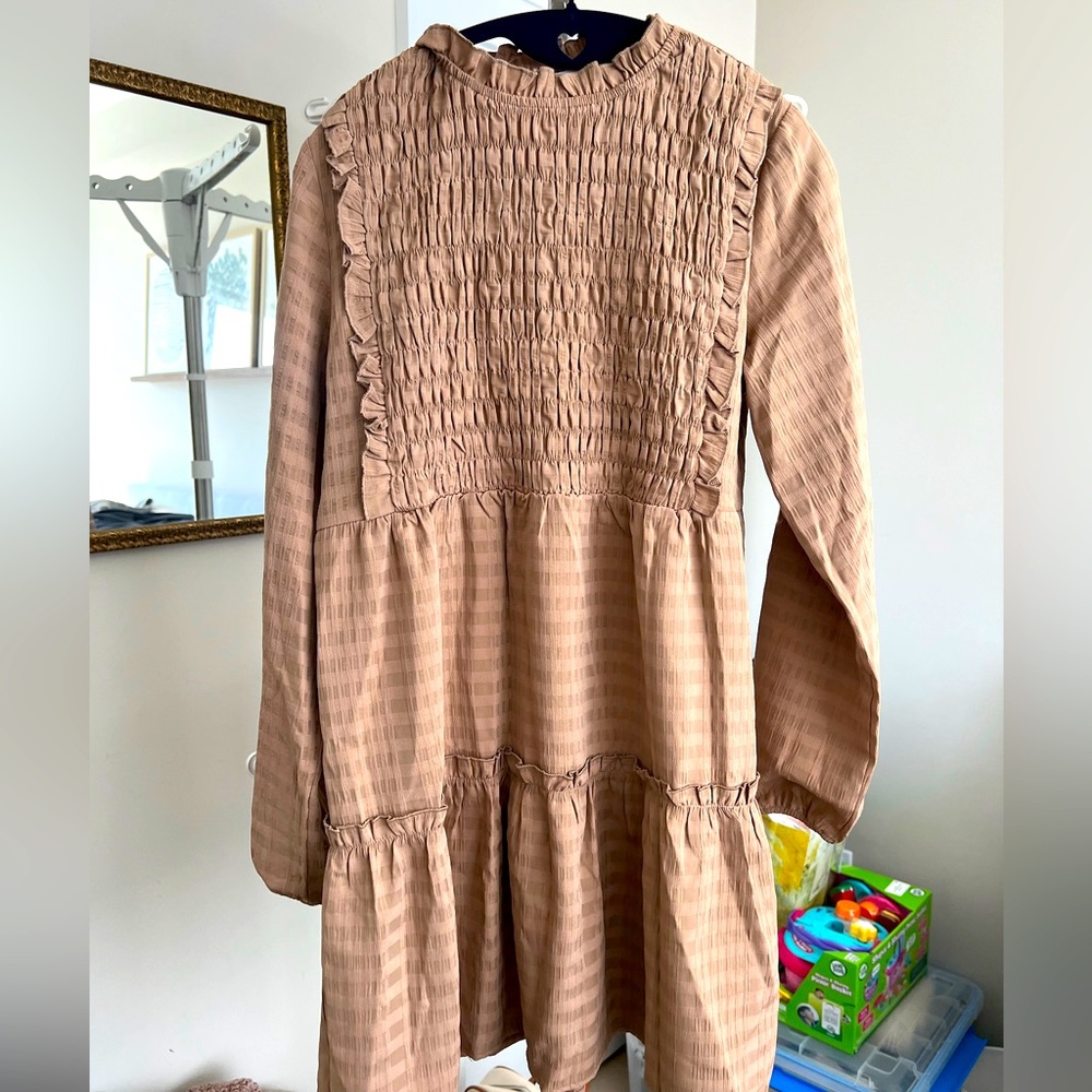 “Pink Lily” Ruffled midi tan dress - worn once and so cute!